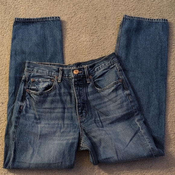 American Eagle Outfitters Denim - American Eagle Outfitters 90s Boyfriend Jeans Size 4 Long